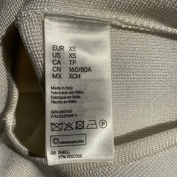 Alexander Wang statement shirt🐊 - Picture 7 of 8